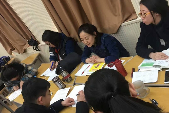 我校小学部教师赴总校参加教研活动