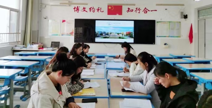 高站位 思不足 定措施 提成绩