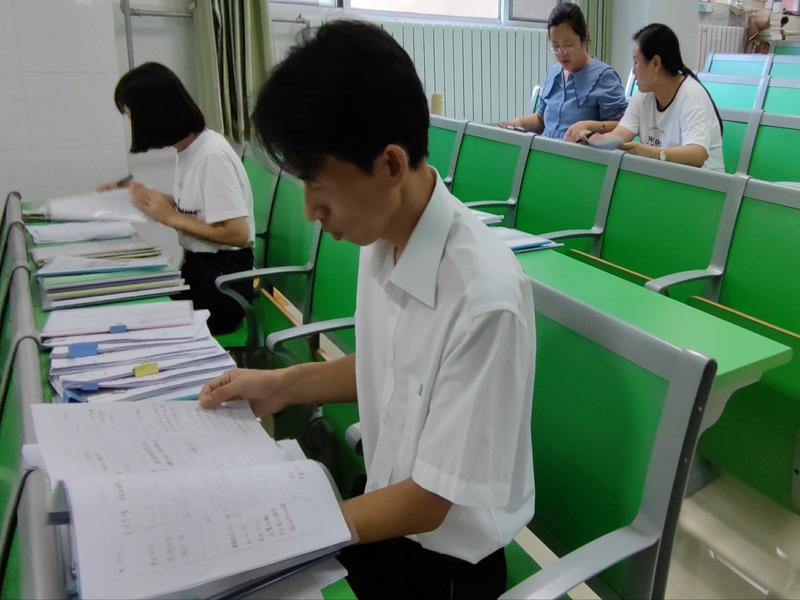 东凯实验学校小学部第一周先周备课检查暨优秀备课展示