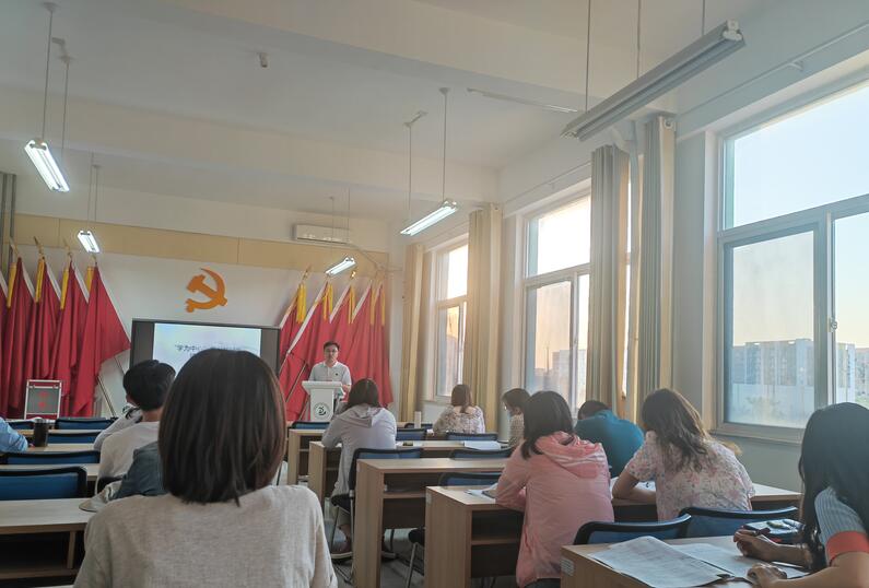 凝心聚力 共商研讨——“学为中心”学习共同体建设研讨会