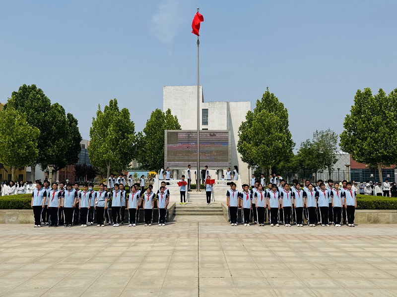东营市东凯实验学校社会主义核心价值观主题教育升旗仪式 (2024-2025学年第二学期第十五周)